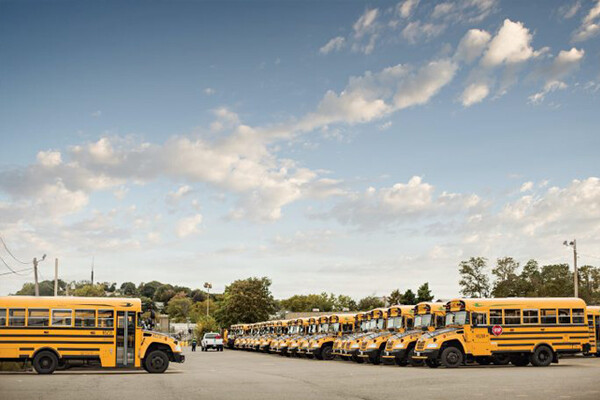 미국 환경청은 LPG스쿨버스로 교체시 3000만원을 지원한다.