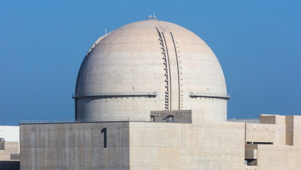아랍 최초의 상용 원자력 발전소 바라카 플랜트