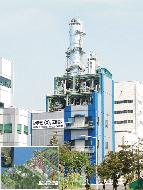 한국전력공사의 습식아민 CO₂포집 설비.
