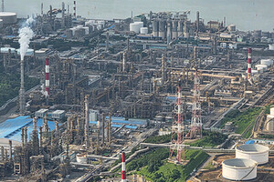 석유화학 부산물인 수소·탄산 수급 불안 - 뉴스 썸네일 이미지